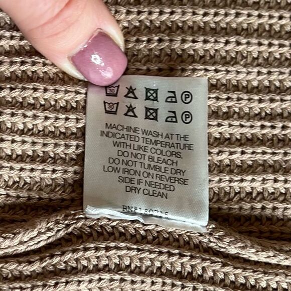 Ser.o.ya Seroya Alora Mini Skirt in Natural.Knit. Distressed. Size Large. NWT! - Picture 11 of 13